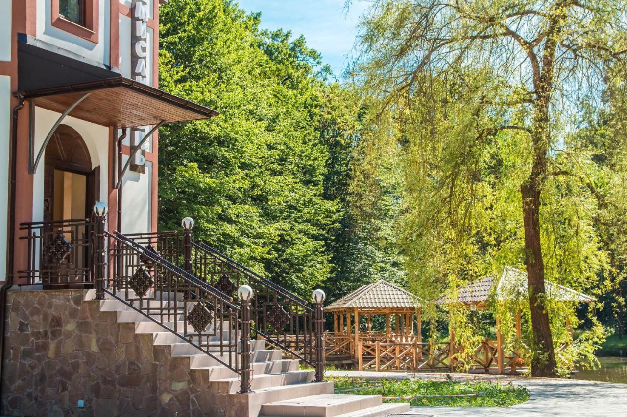 Мисливець В Комплексі "Сокіл" Hotel Susk Exterior photo